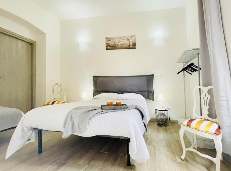 Porta Palazzo 15 Min - Suite Con Netflix & Wi-Fi Turin Bagian luar foto