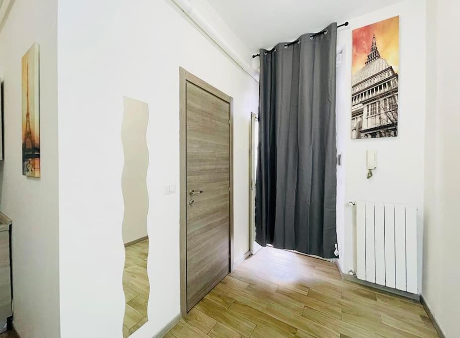 Porta Palazzo 15 Min - Suite Con Netflix & Wi-Fi Turin Bagian luar foto